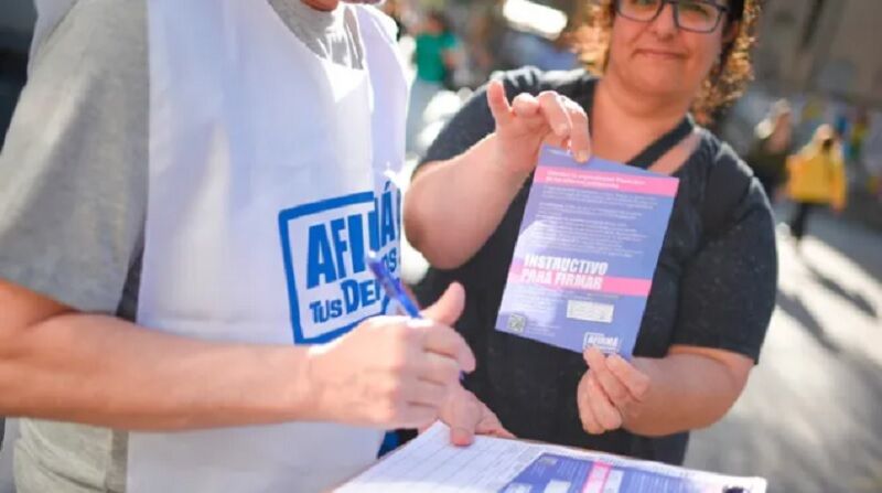 uruguay, plabiscito,