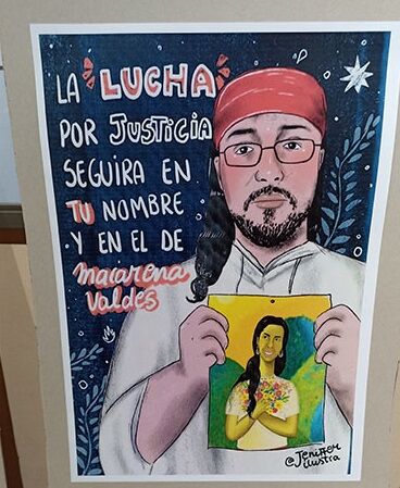 Este dibujo es parte de la exposición de la Agrupación contra el Femicidio a la que pertenecía Ruth Rojas, madre de Ximena Cortés muerta en la FACH